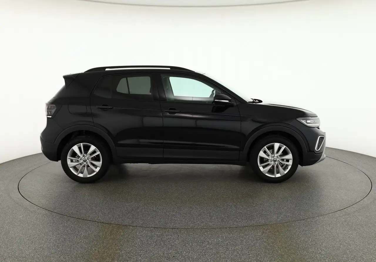 Volkswagen T-Cross 6