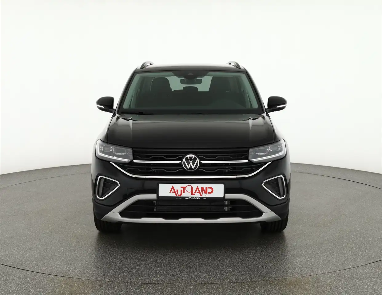 Volkswagen T-Cross 8