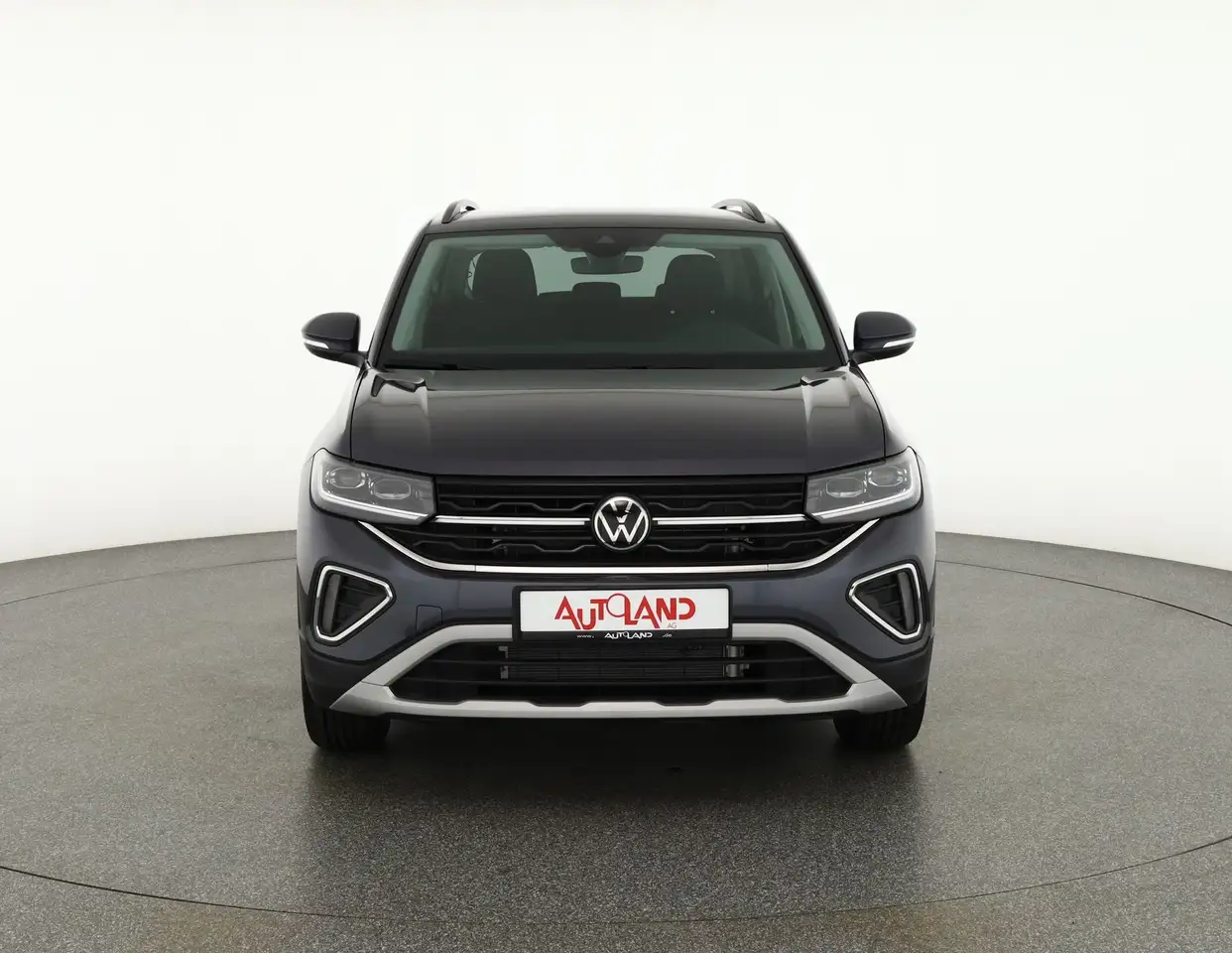 Volkswagen T-Cross 8