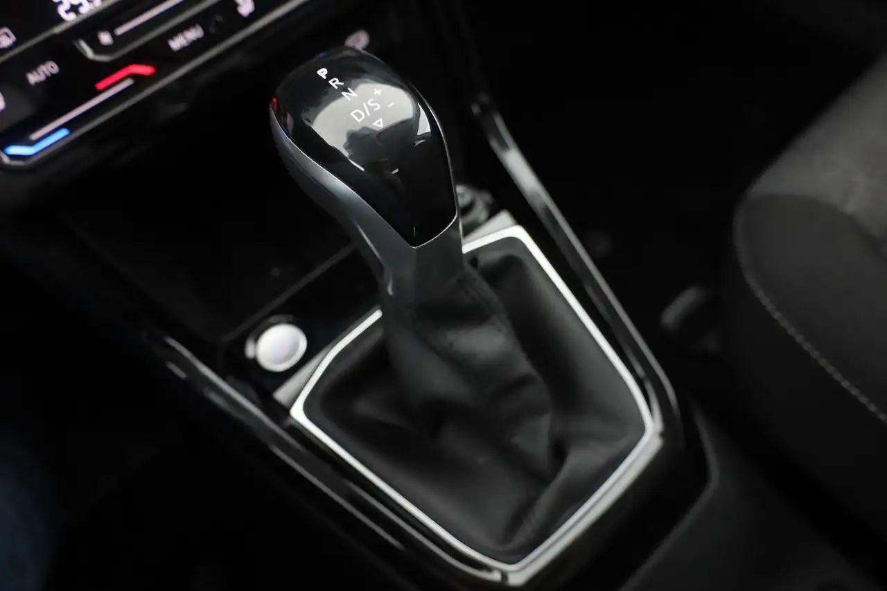 Volkswagen T-Cross 14