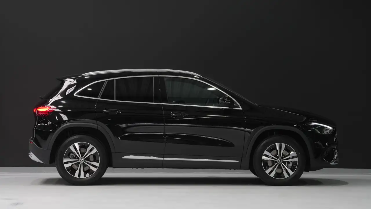Mercedes-Benz GLA 250 2