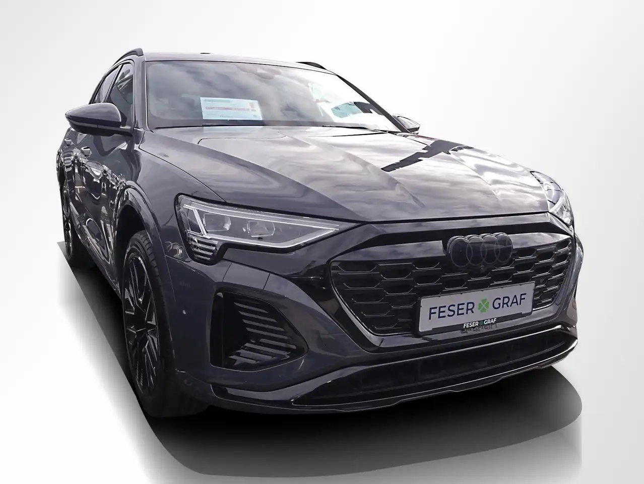 Audi Q8 3