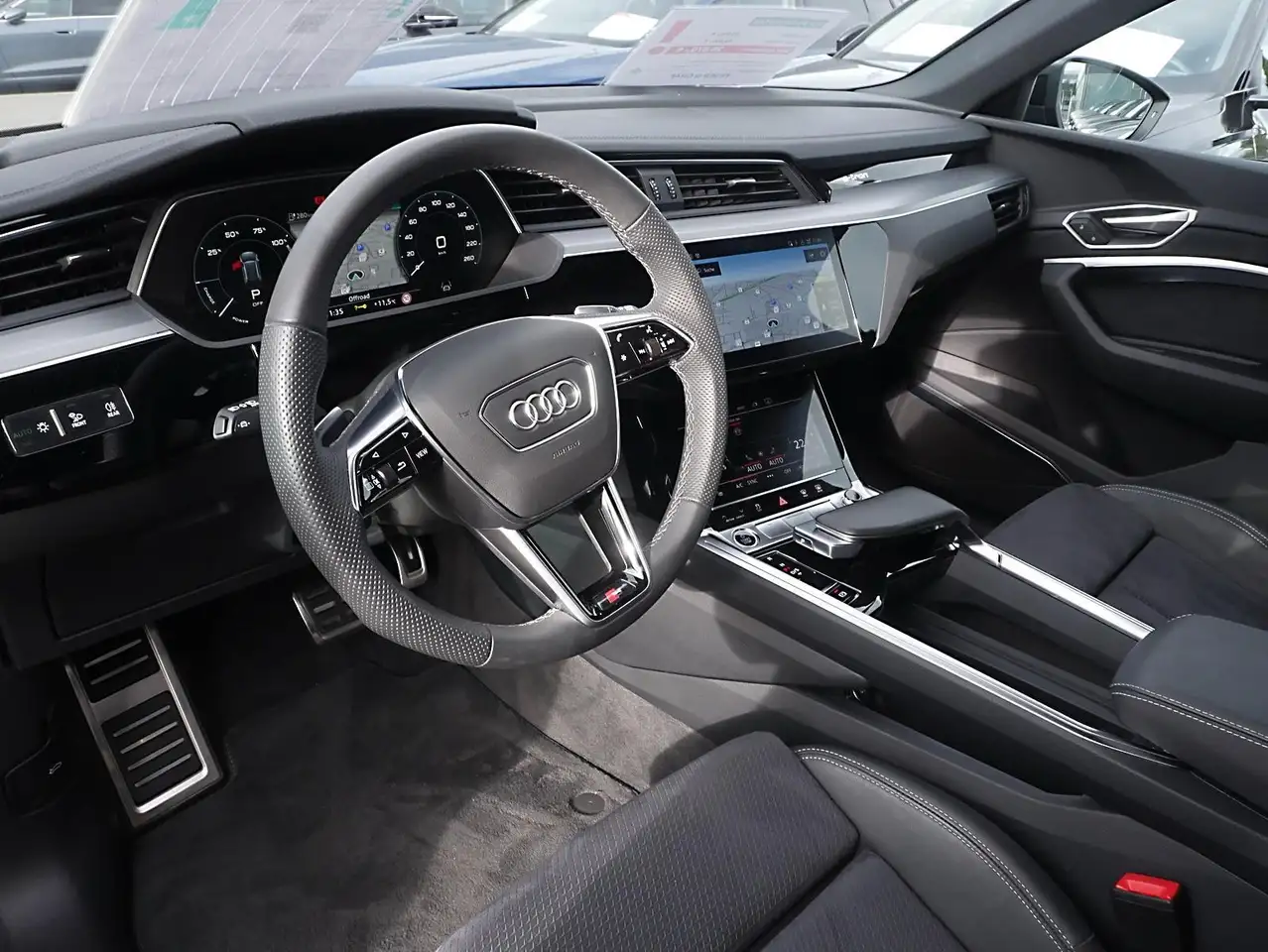 Audi Q8 8