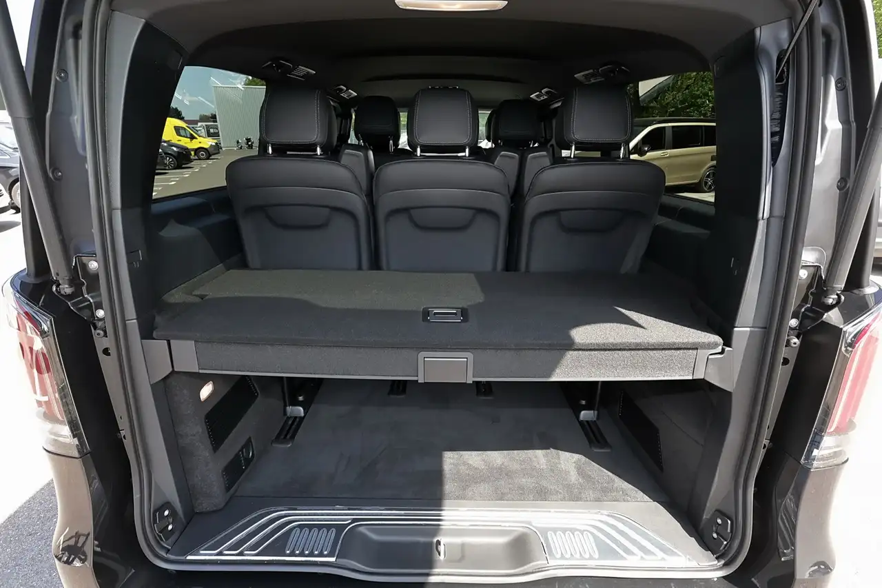 Mercedes-Benz V 300 10
