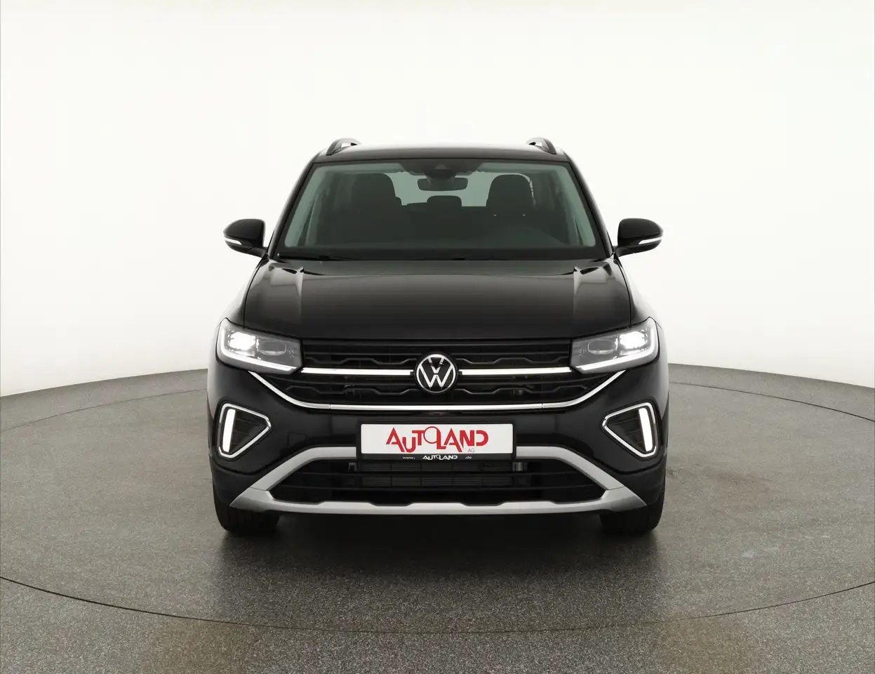 Volkswagen T-Cross 8