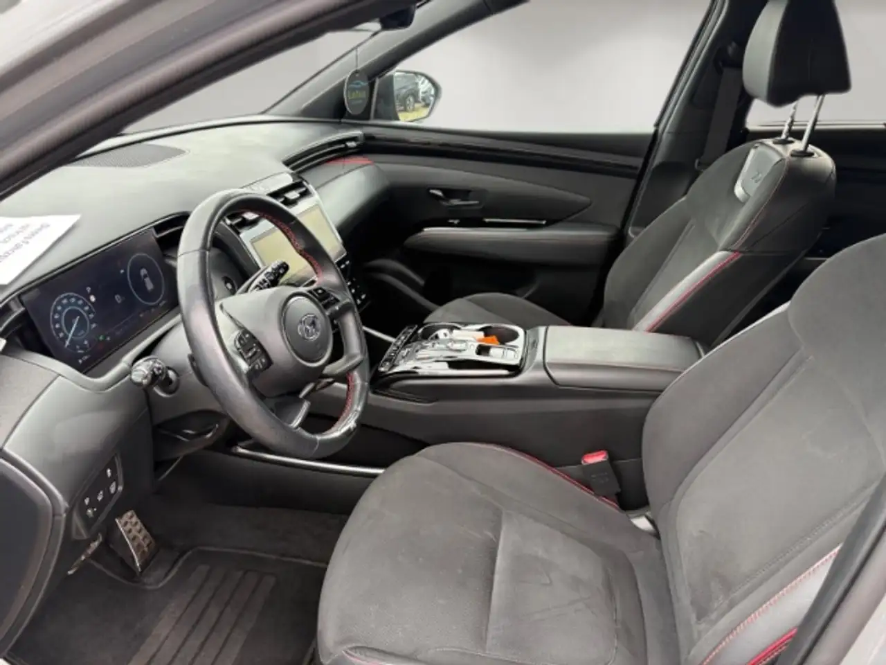 Hyundai TUCSON 8