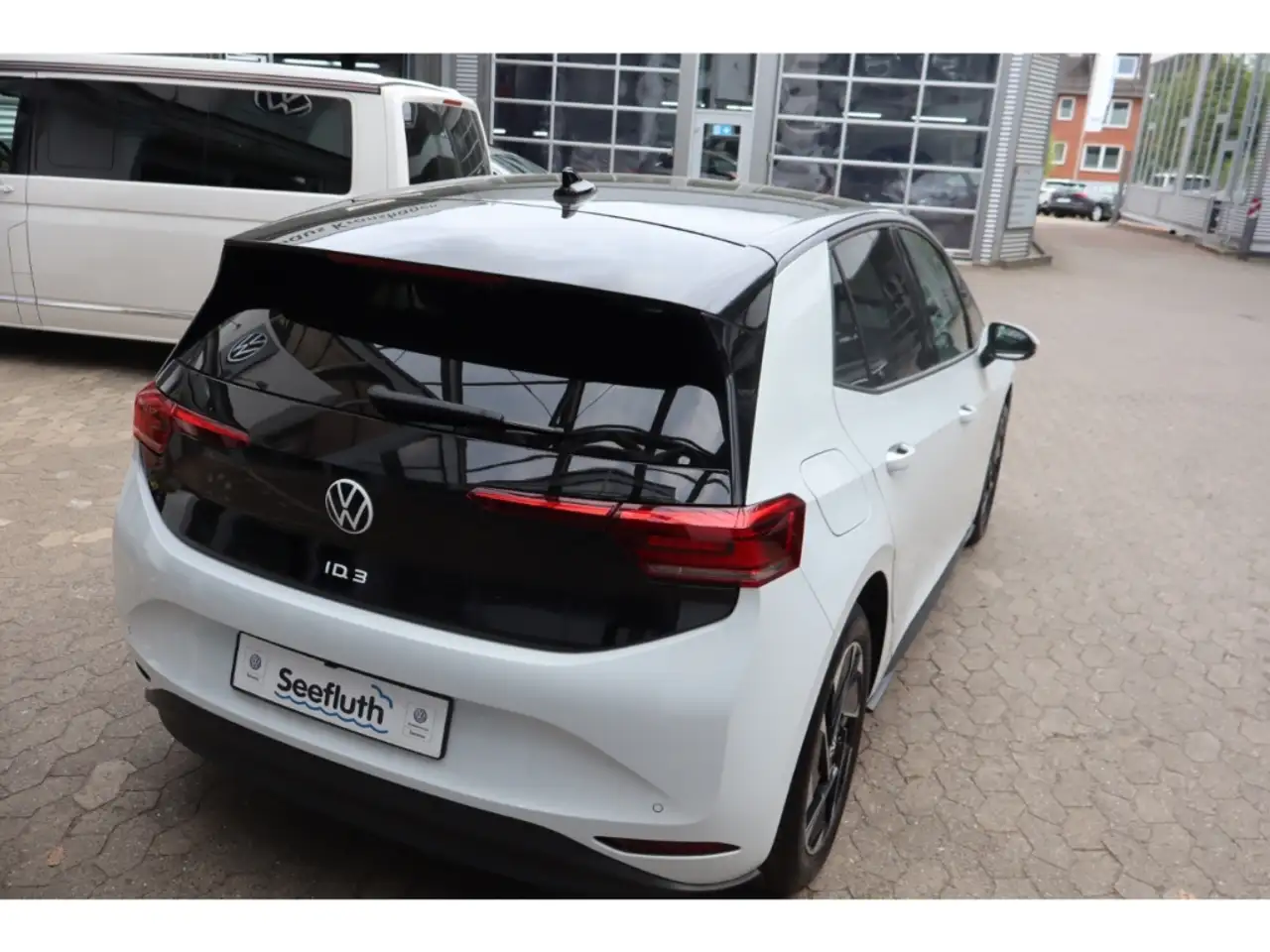 Volkswagen ID.3 3