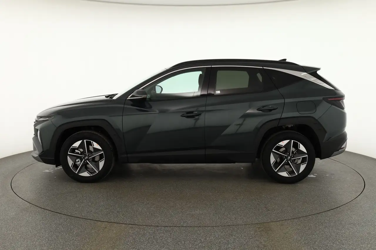 Hyundai TUCSON 2