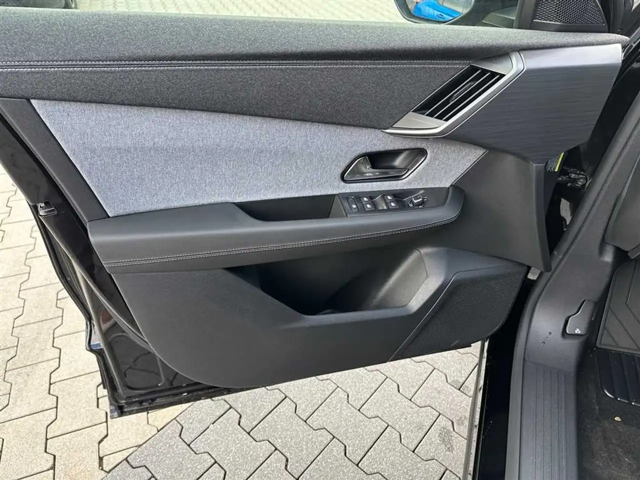 Opel Grandland X 11