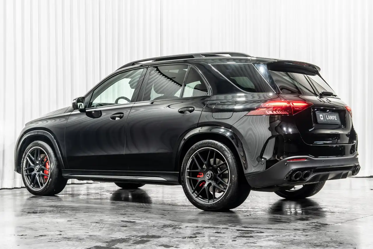 Mercedes-Benz GLE 53 11