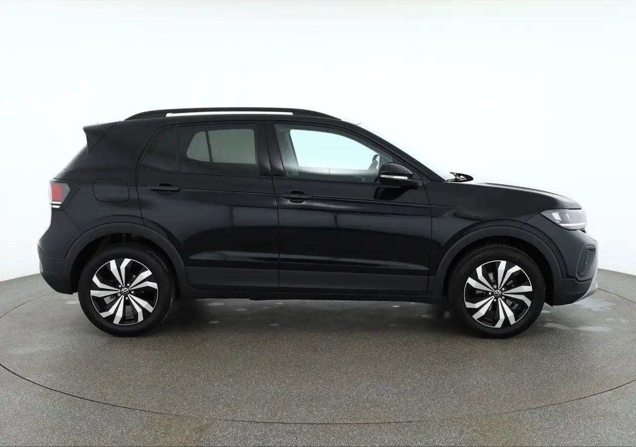 Volkswagen T-Cross 6