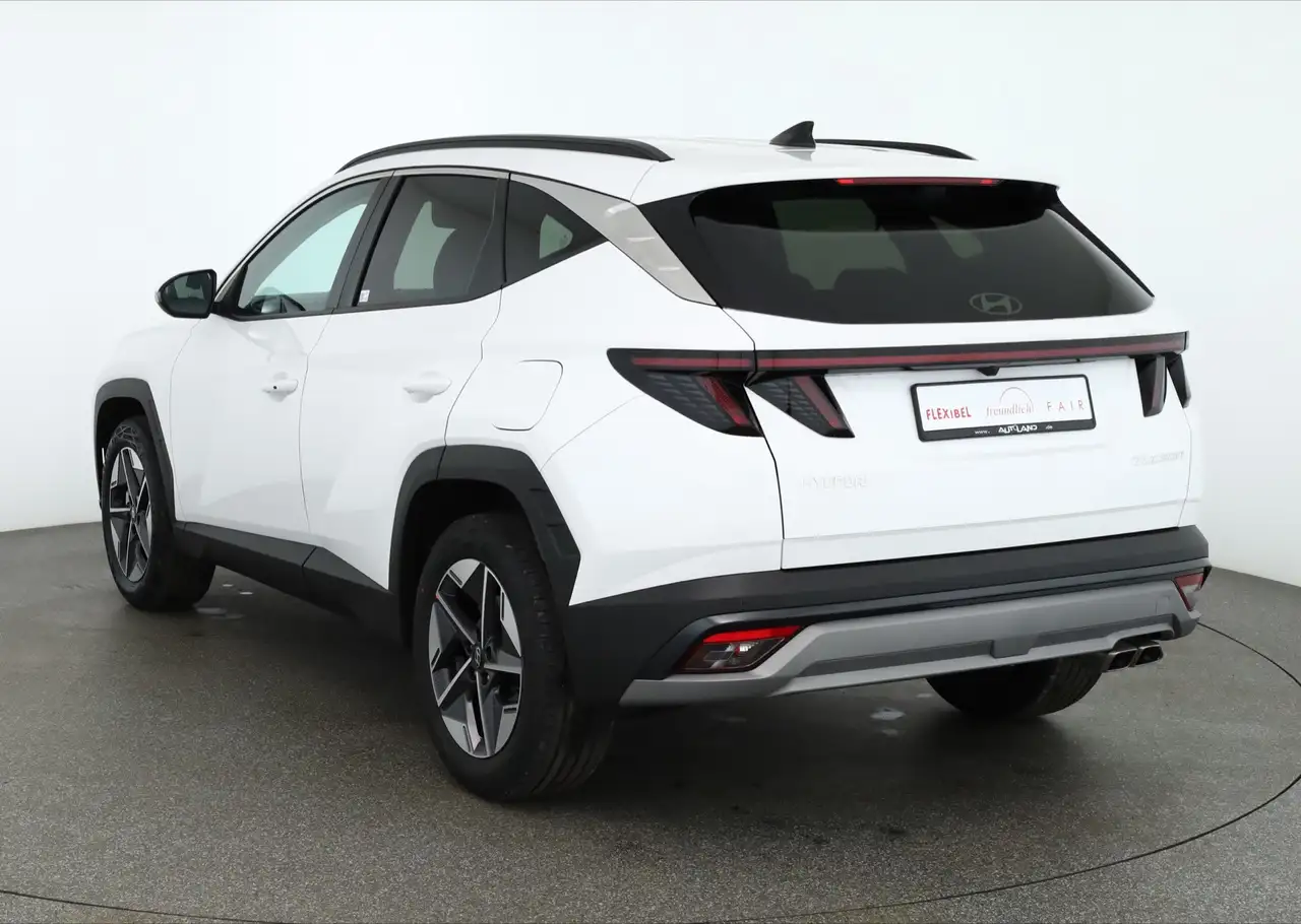 Hyundai TUCSON 3