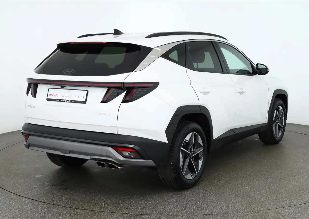 Hyundai TUCSON 5