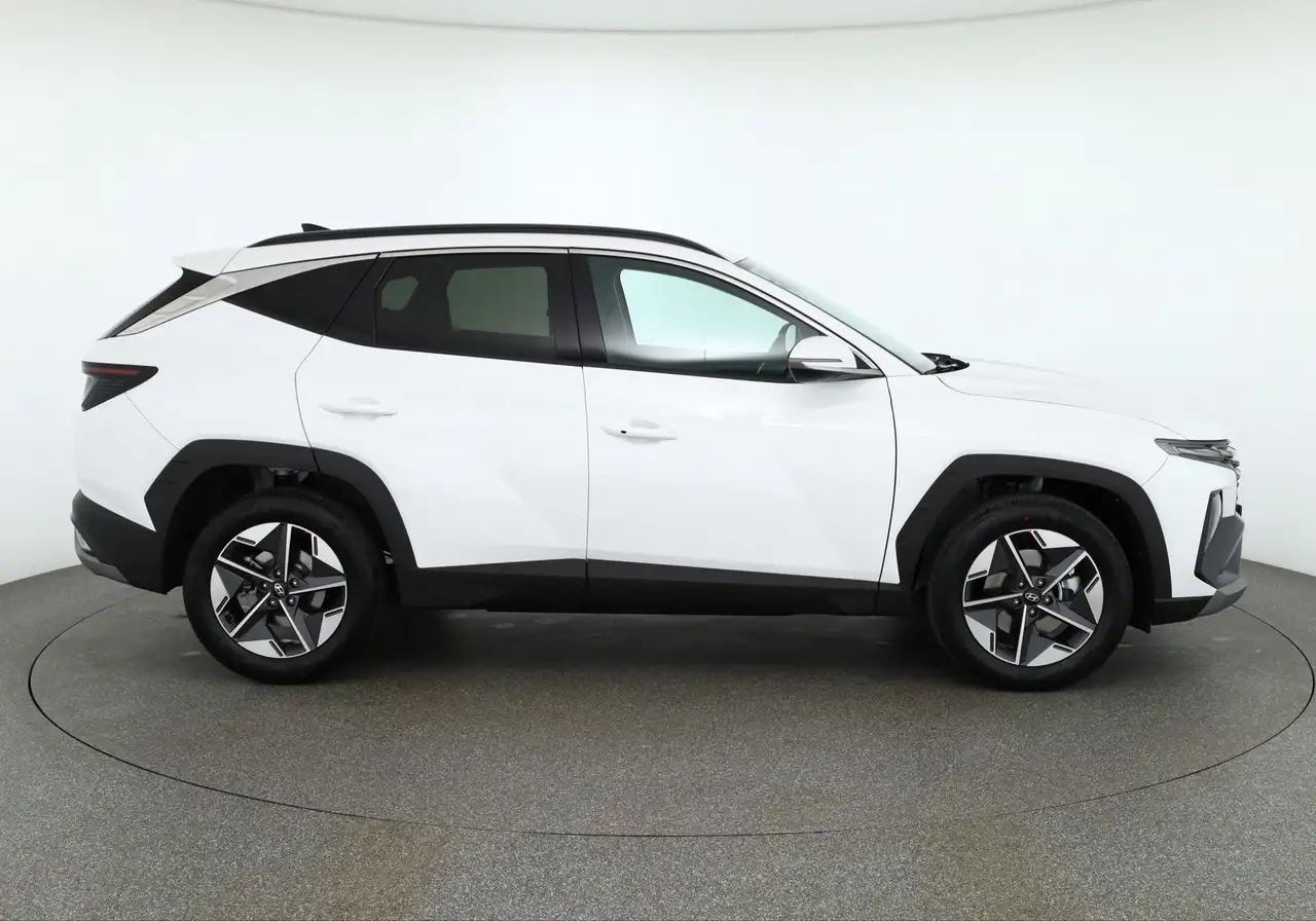 Hyundai TUCSON 6