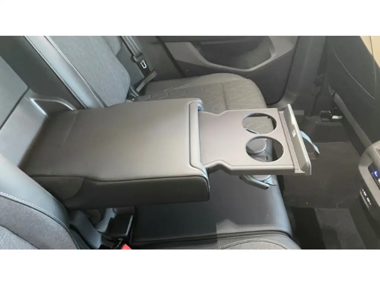 Volkswagen Tiguan 16