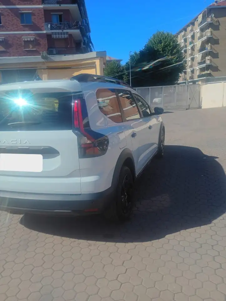 Dacia Jogger 11