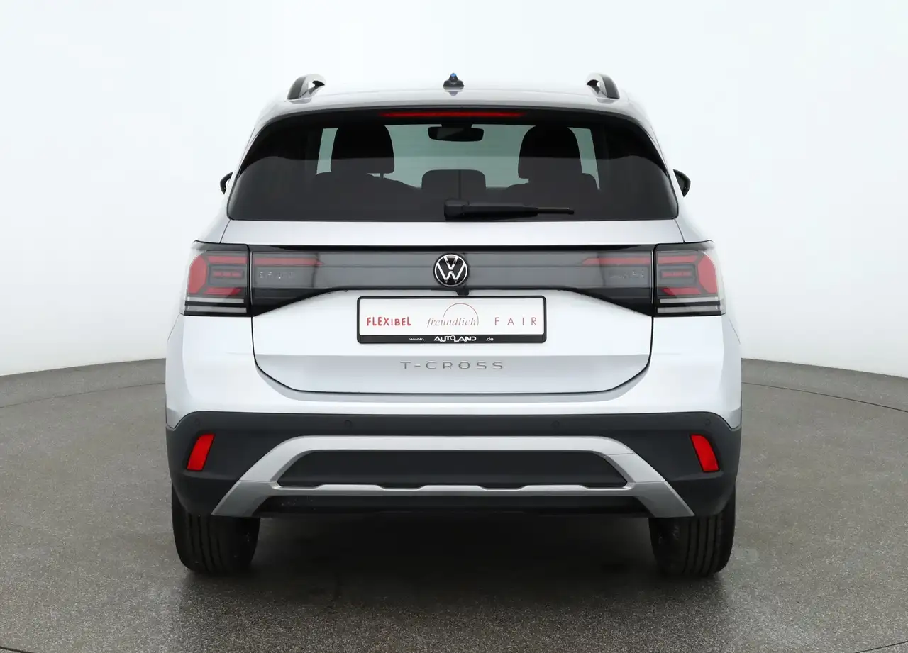Volkswagen T-Cross 4