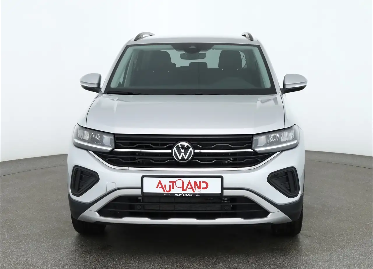 Volkswagen T-Cross 8