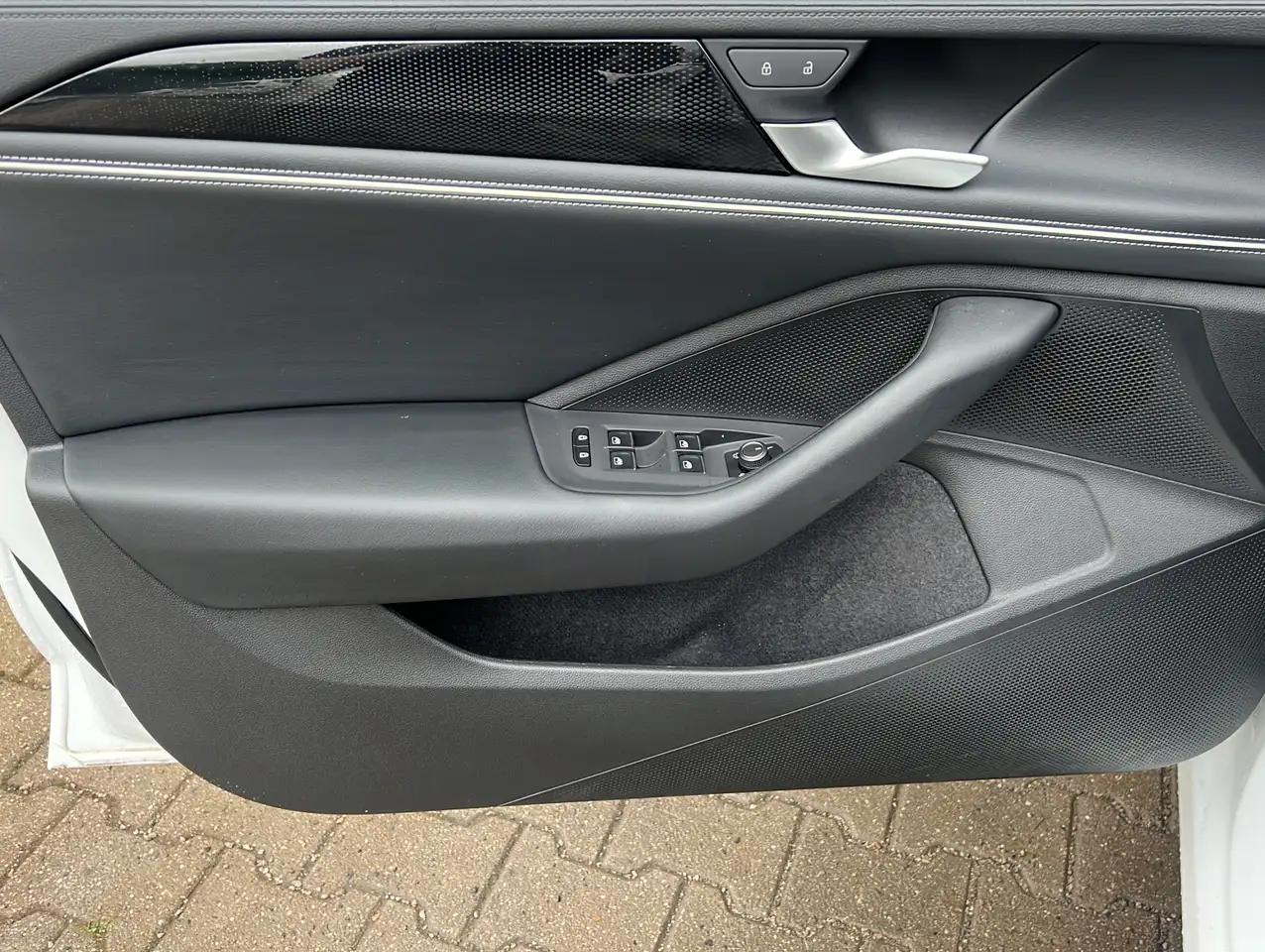 Volkswagen Passat 10