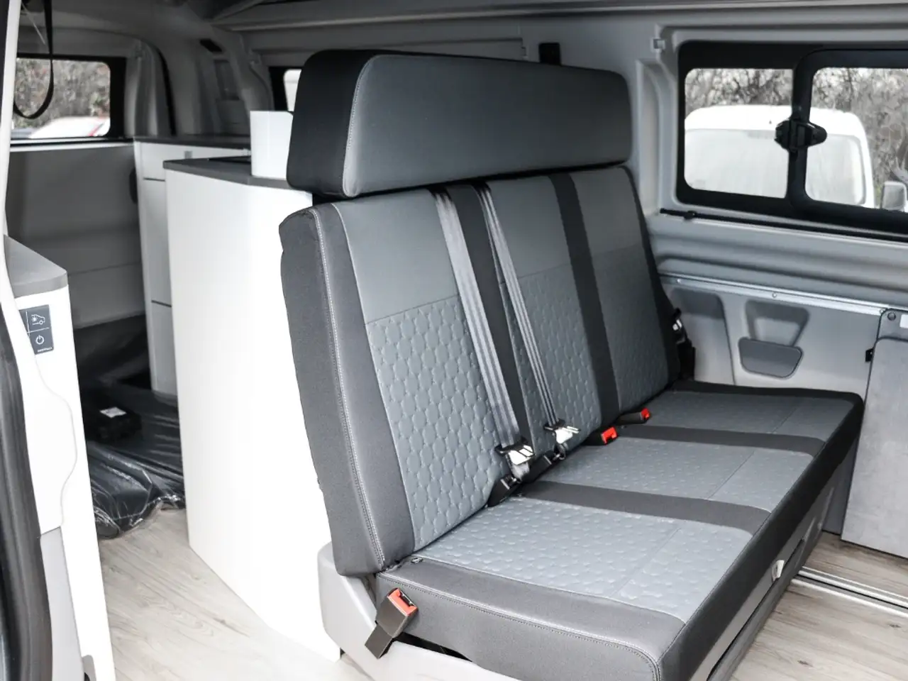 Ford Transit 12