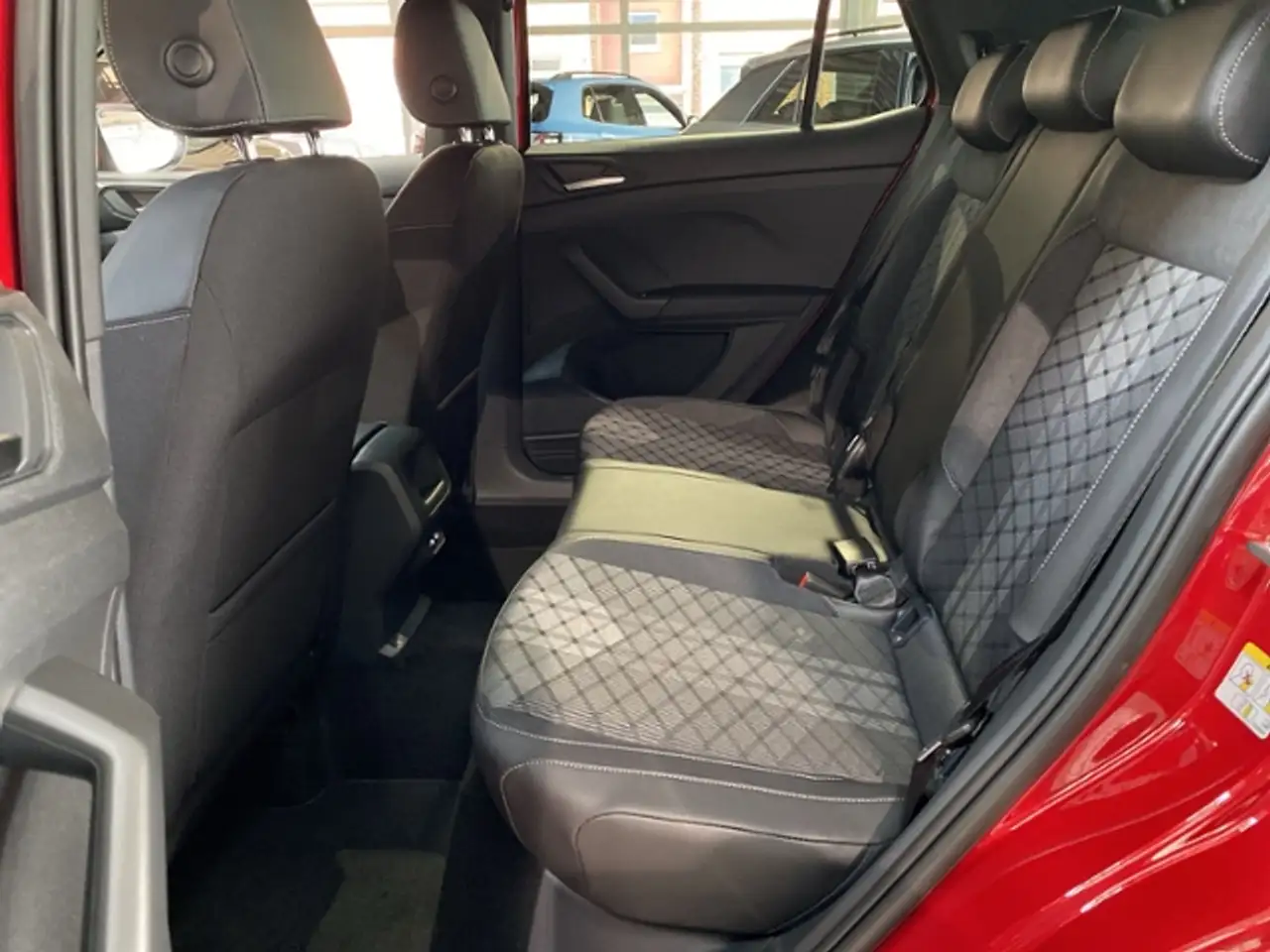 Volkswagen T-Cross 10