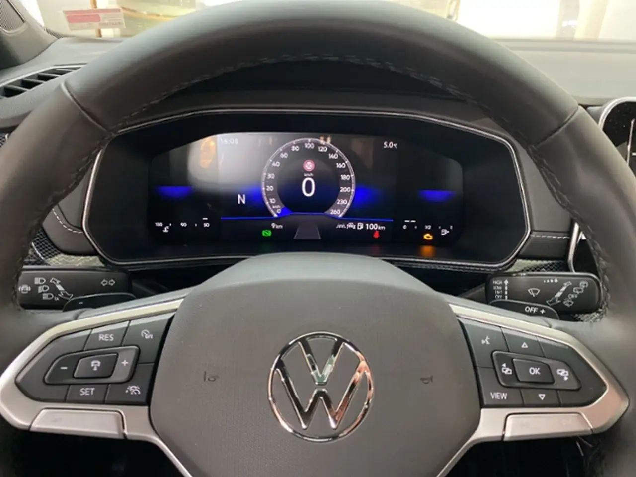 Volkswagen T-Cross 14