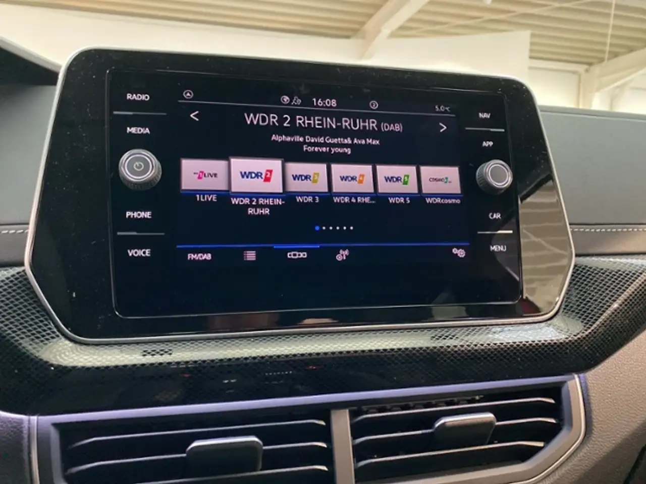 Volkswagen T-Cross 15