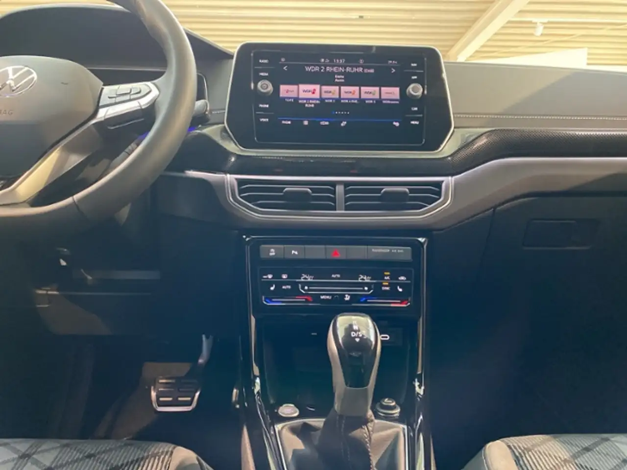 Volkswagen T-Cross 16