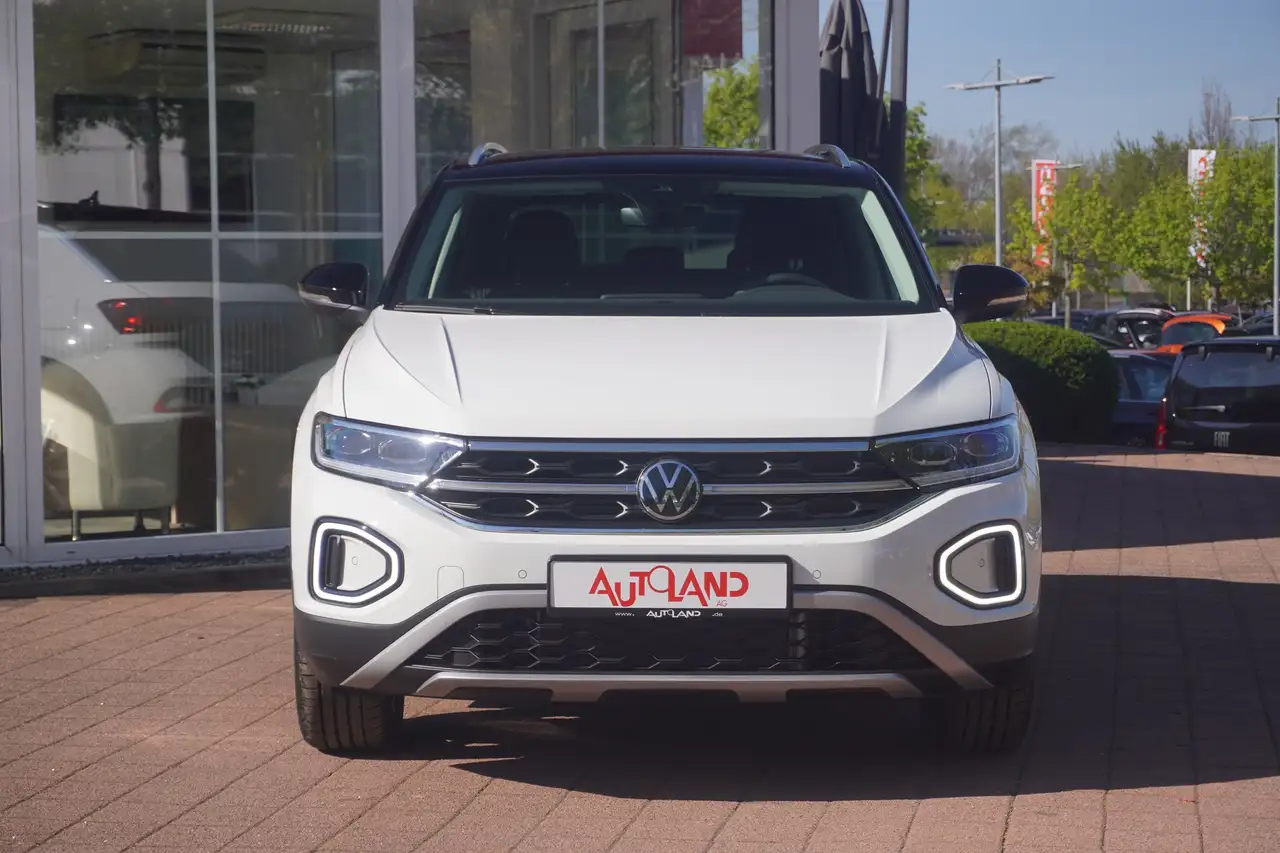 Volkswagen T-Roc 6