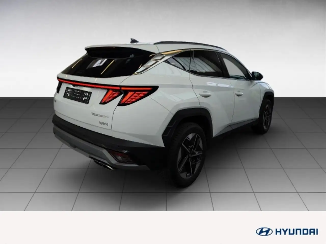 Hyundai TUCSON 4