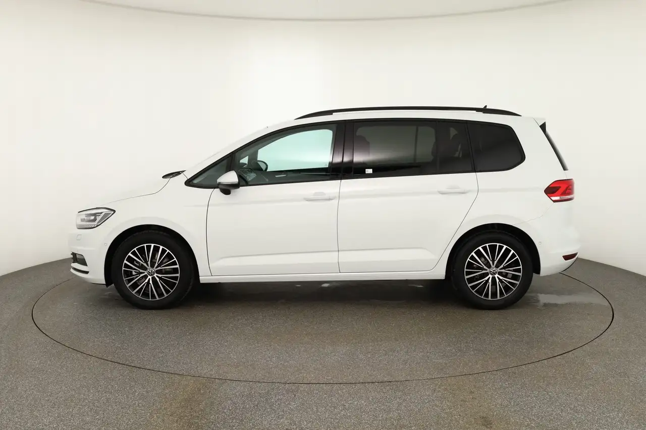 Volkswagen Touran 3