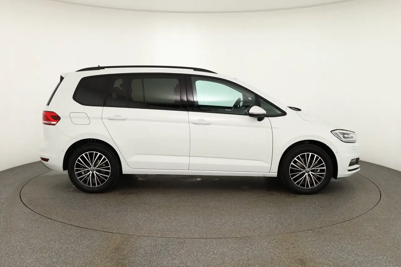 Volkswagen Touran 7
