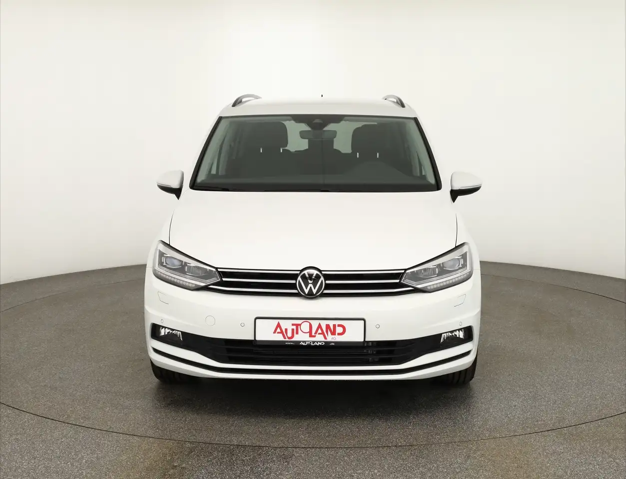 Volkswagen Touran 9
