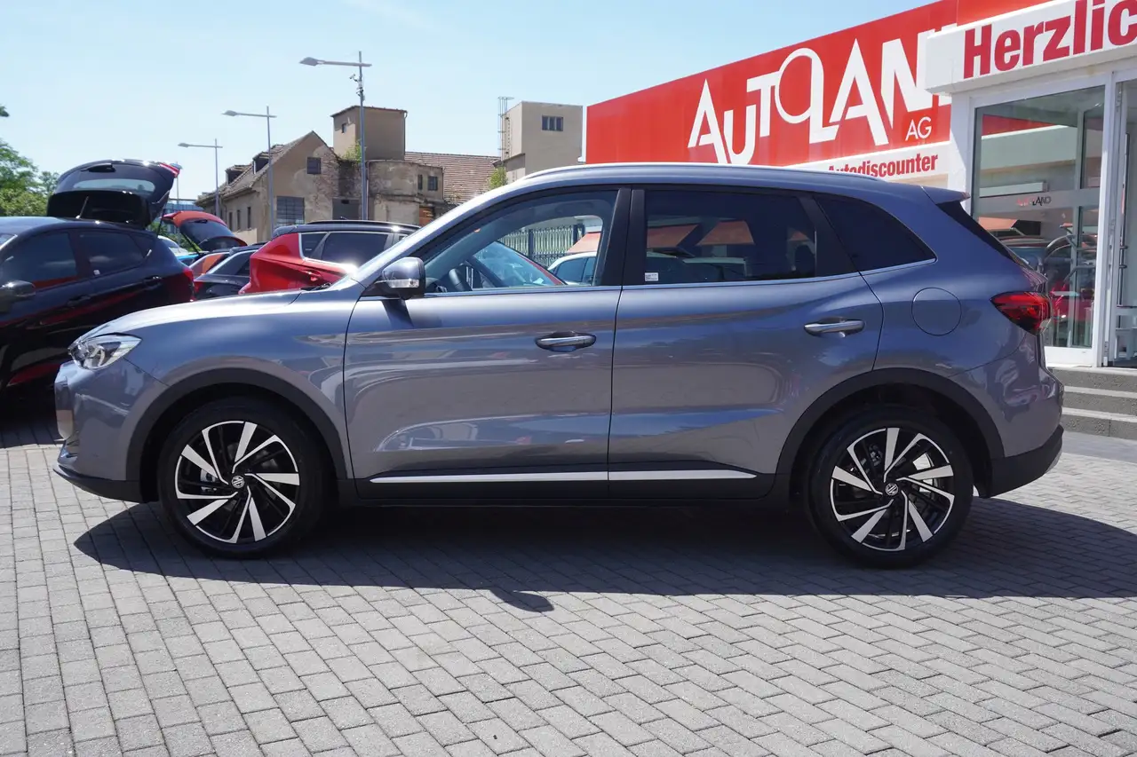 MG ZS 1.5 3