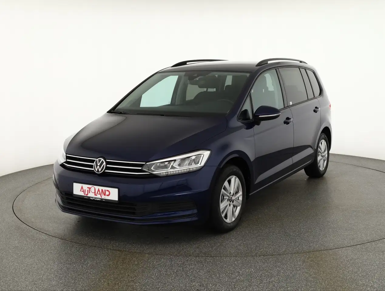 Volkswagen Touran 2