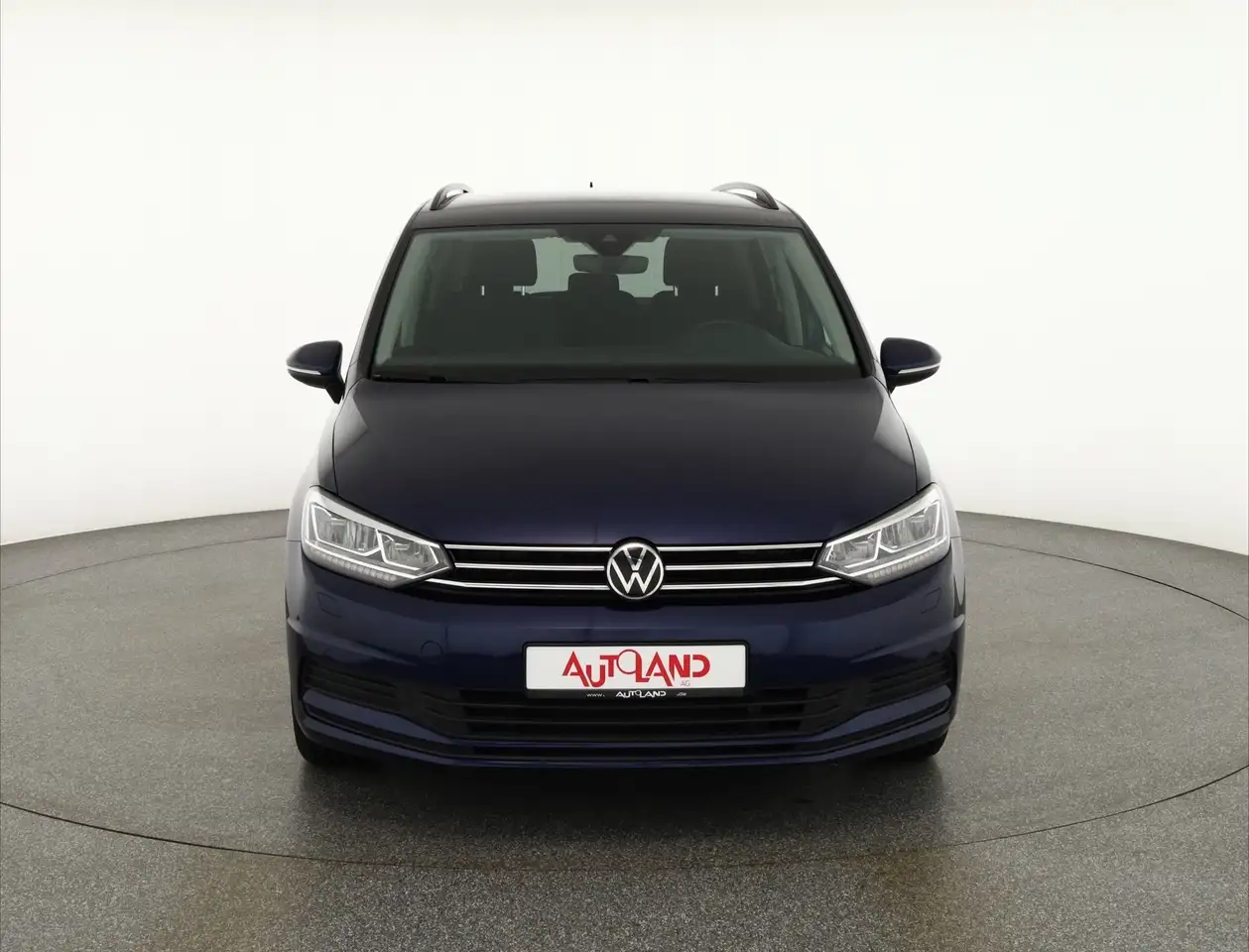 Volkswagen Touran 9