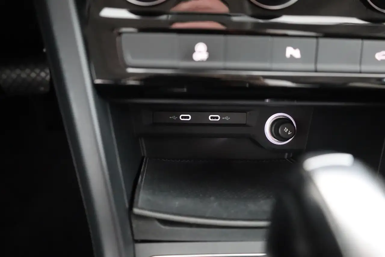 Volkswagen Touran 14