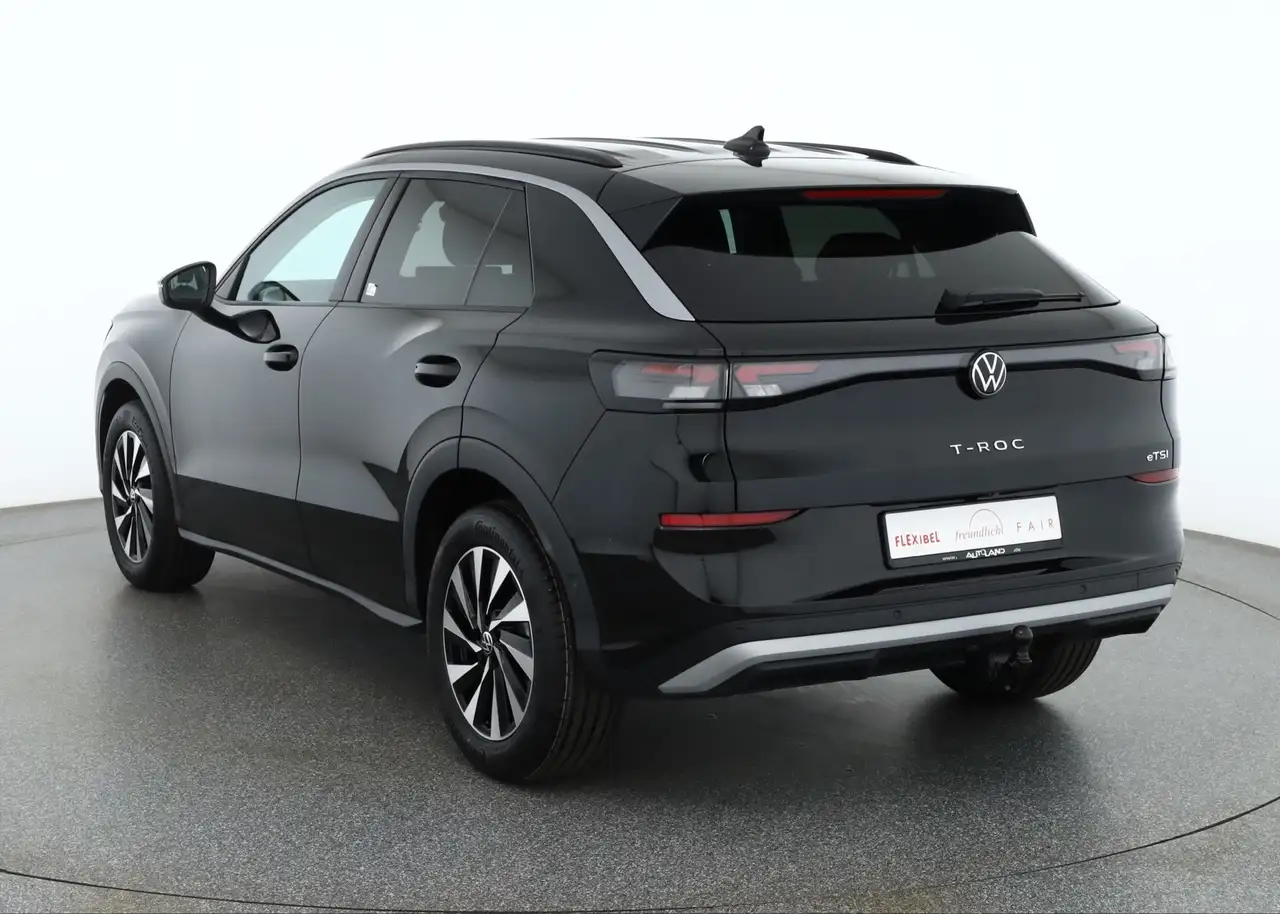 Volkswagen T-Roc 4
