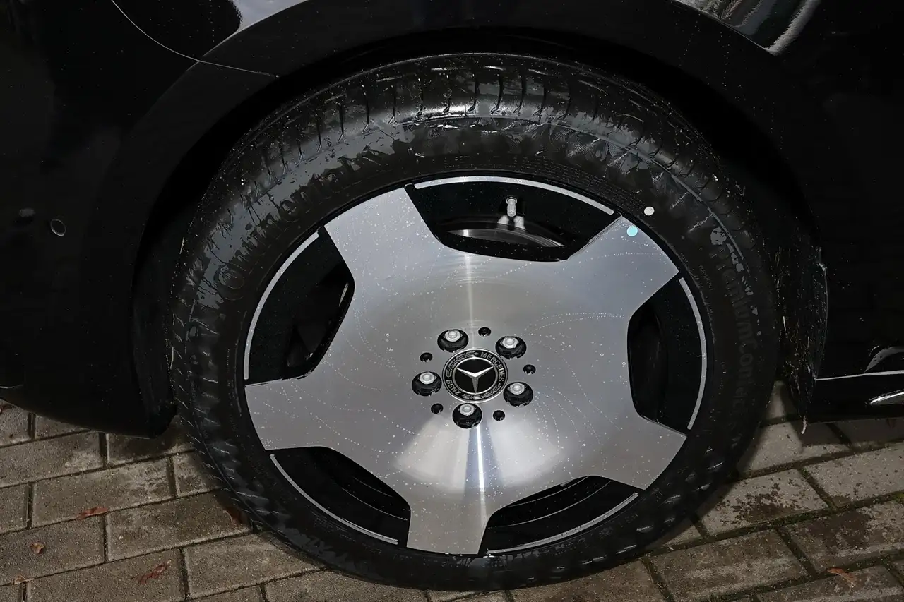 Mercedes-Benz V 300 3