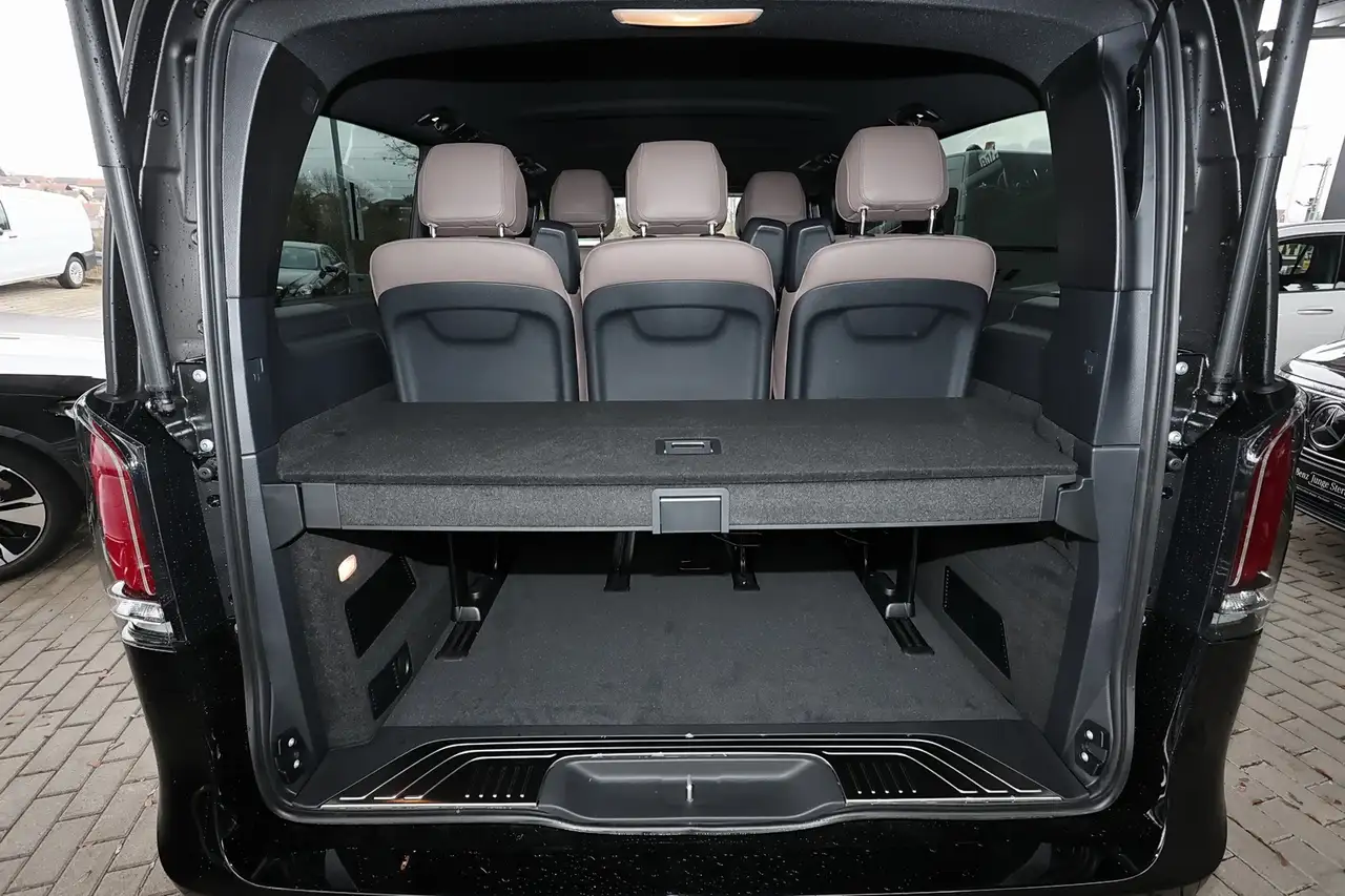 Mercedes-Benz V 300 9