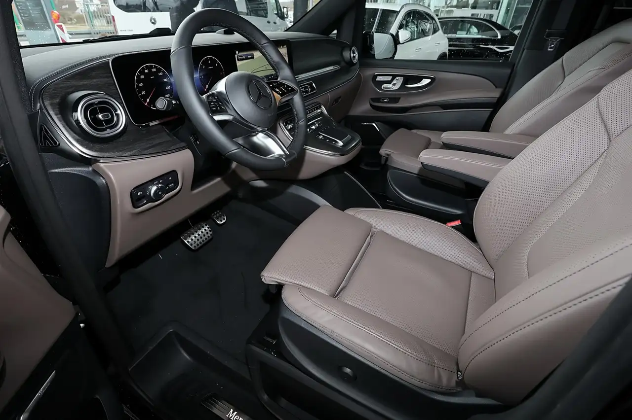 Mercedes-Benz V 300 11