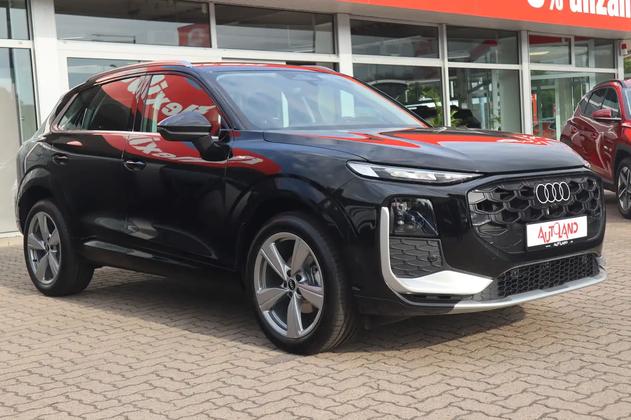 Audi Q3 4