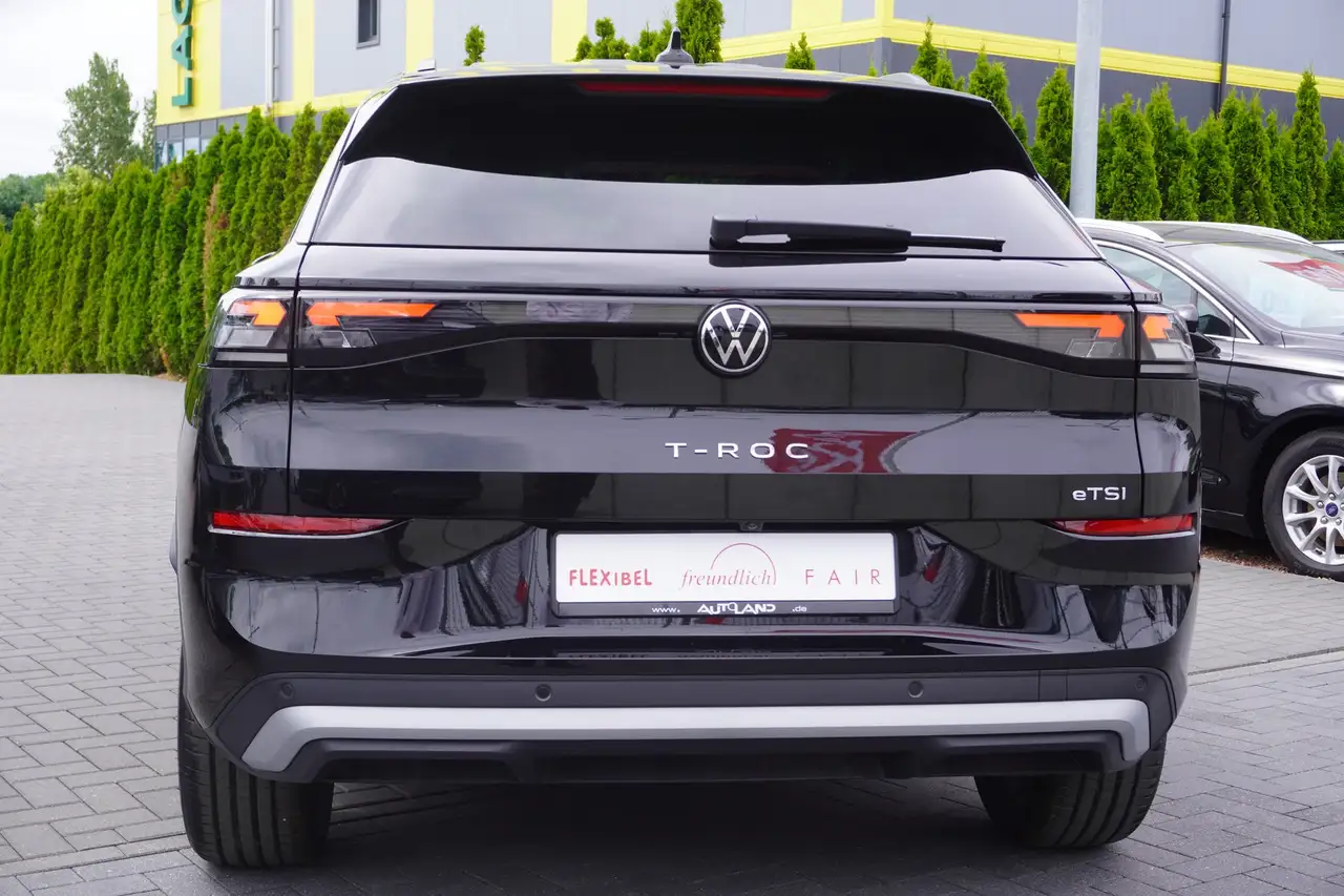 Volkswagen T-Roc 5