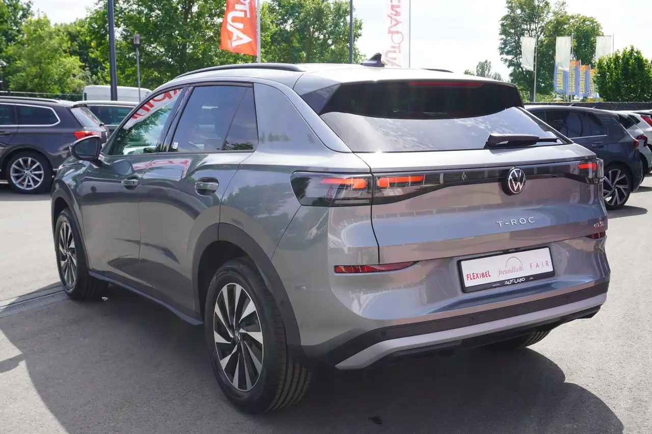 Volkswagen T-Roc 7