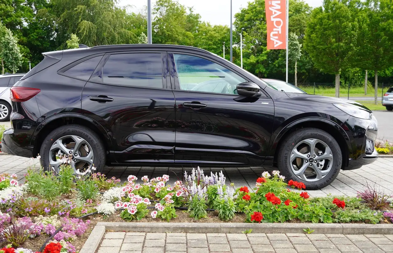 Ford Kuga 9