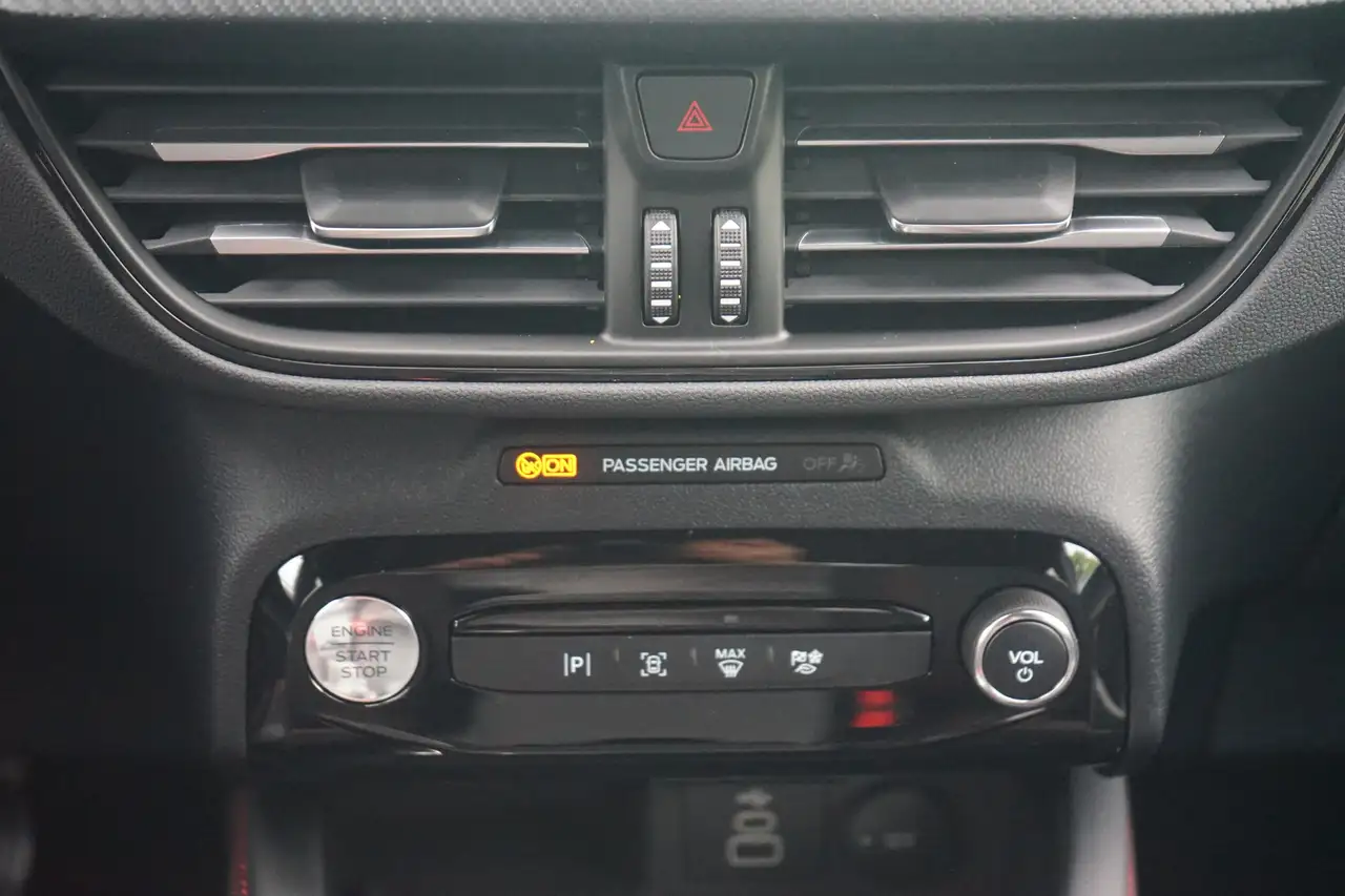 Ford Kuga 12