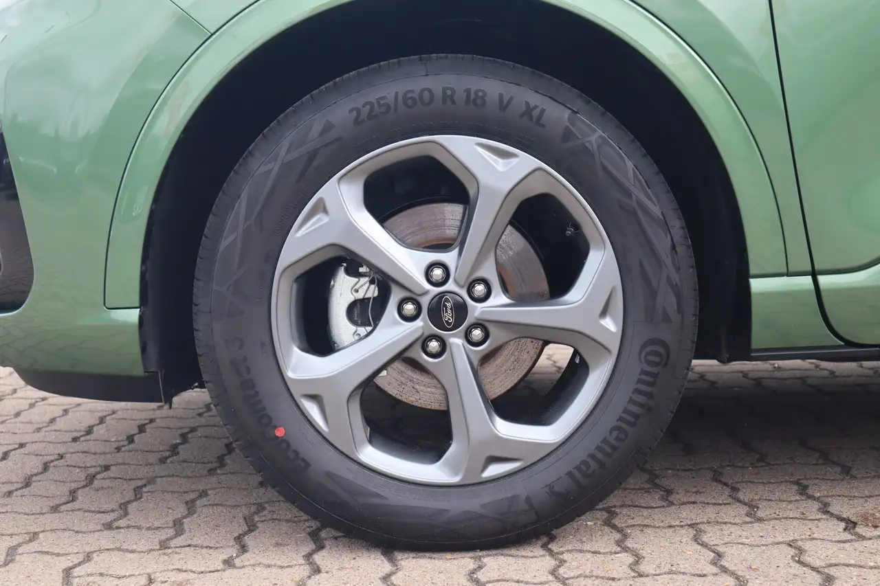 Ford Kuga 8