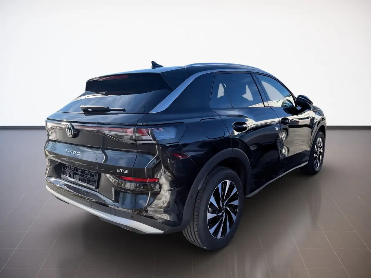 Volkswagen T-Roc 4