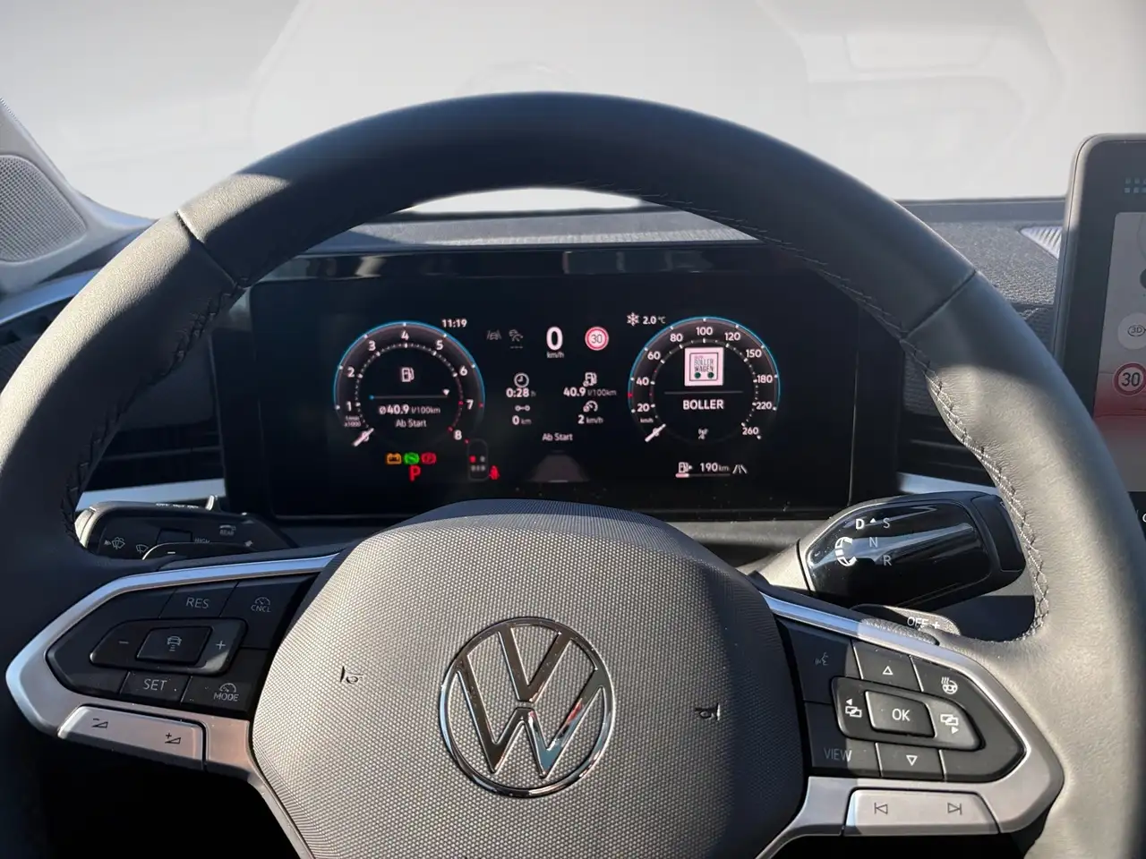 Volkswagen T-Roc 13
