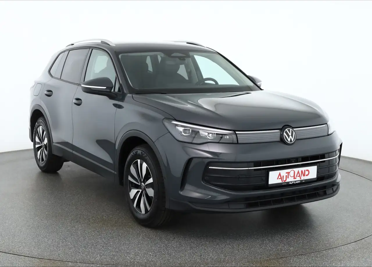 Volkswagen Tiguan 7